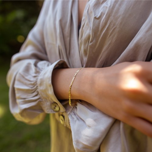 10K Curb Bracelet